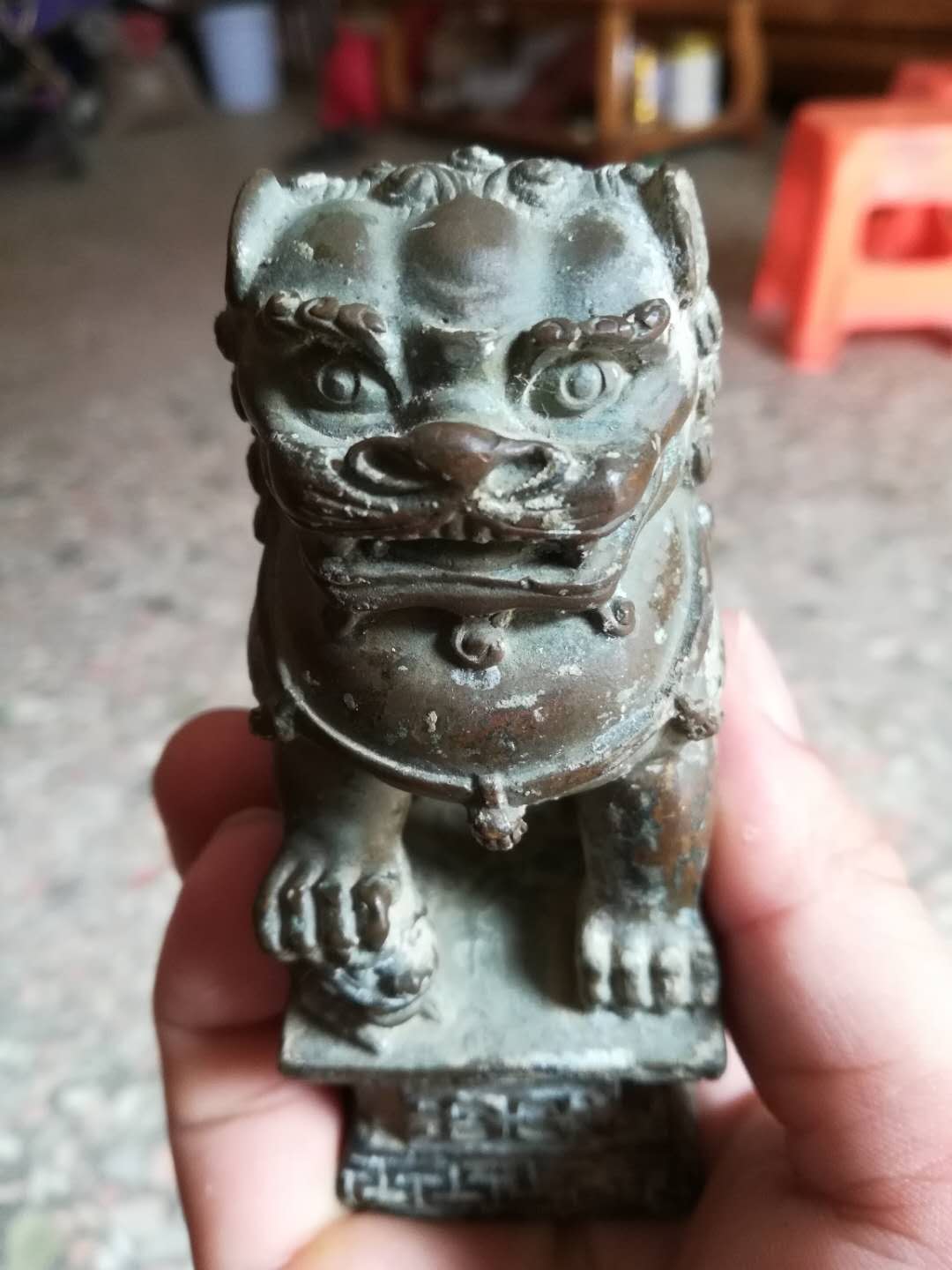 清代青铜狮子摆件10854